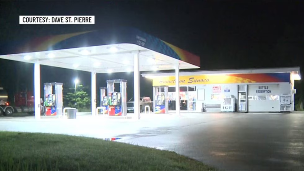VT Headlines: Police searching for 2 suspects in attempted robbery at ...