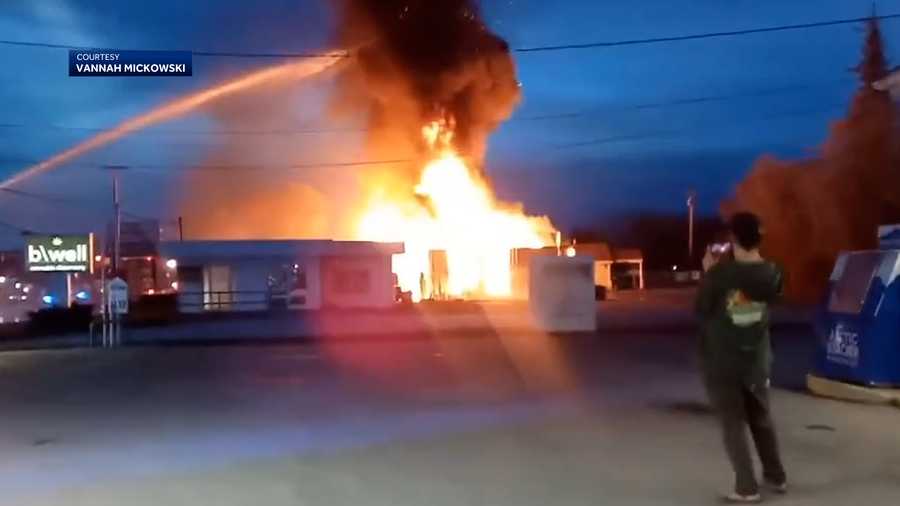 VT Headlines: Route 7 in Rutland re-opens after crews battle large fire ...