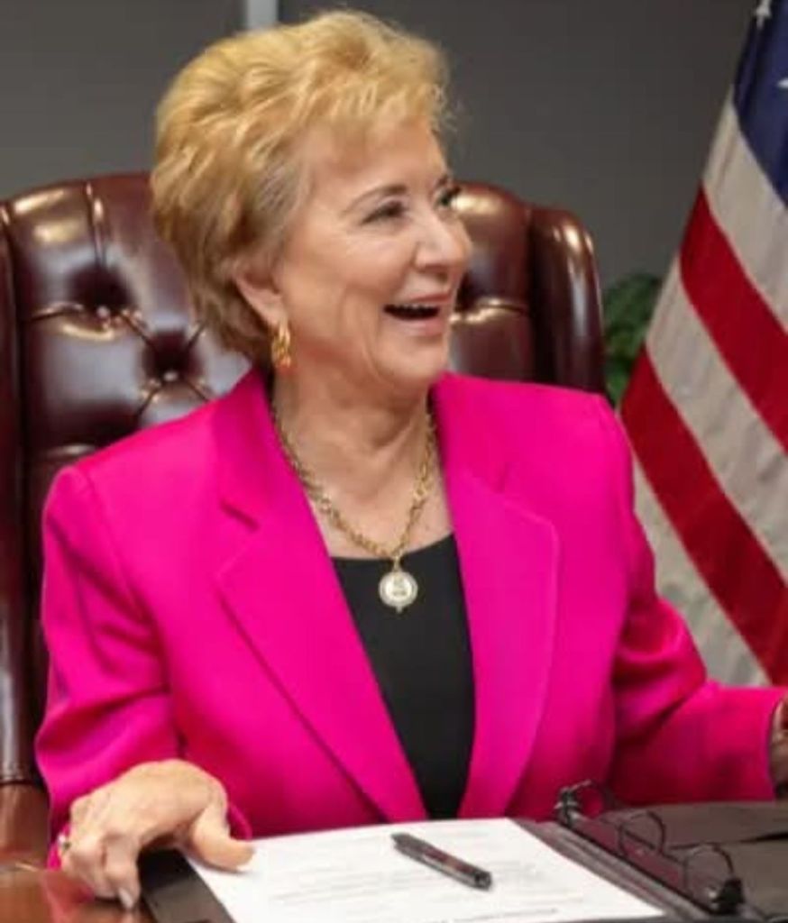 Linda Rodd Vt BREAKING:U.S. Education Secretary Linda McMahon in Vermont for 2 days ...